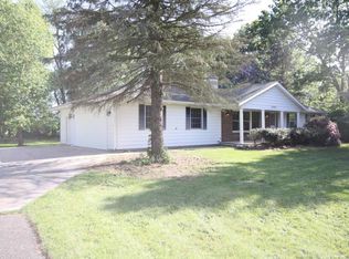 25729 Orchard Dr, Mattawan, MI 49071