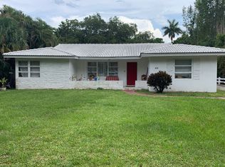470 NE 121st St, Biscayne Park, FL 33161