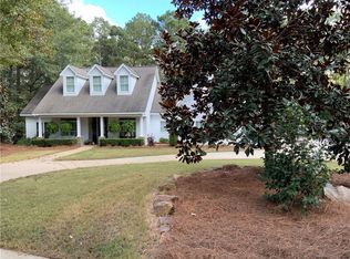 1886 Lee Road 288, Smiths Station, AL 36877
