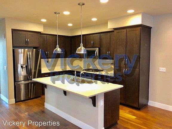 3rd image of 5631 Melodia Cir