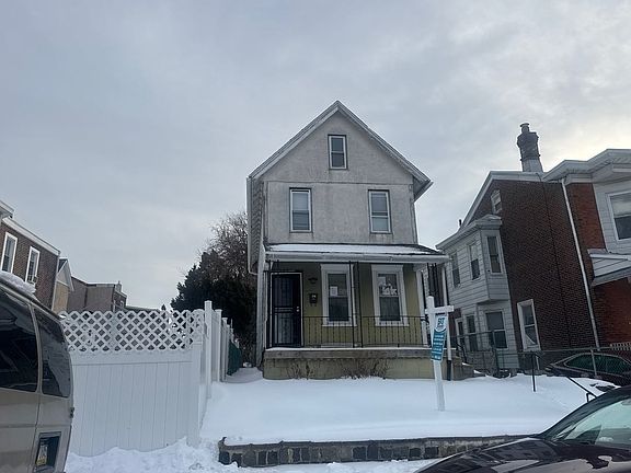 3rd image of 308 W Grange Ave