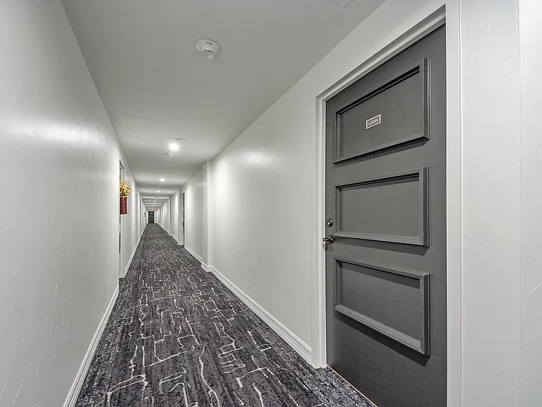 6211 W Northwest Hwy #G509 — Photo 9