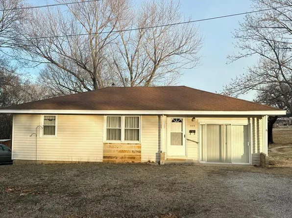 105 N High St, El Dorado Springs, MO 64744