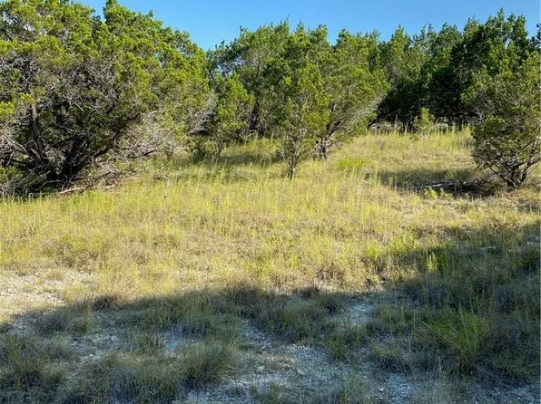 8711 Tepee Cv, Lago Vista, TX 78645