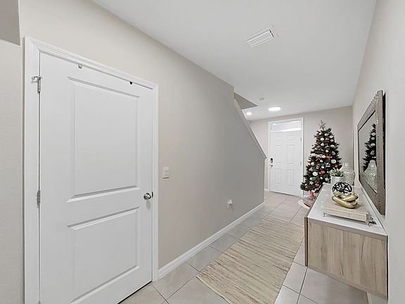 5th image of 33937 Jasper Stone Dr