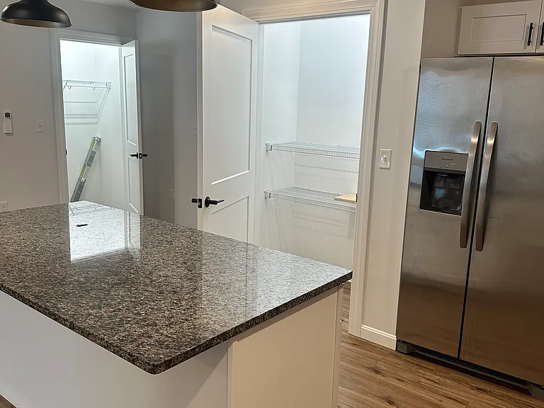 211 Main St #105 — Photo 10