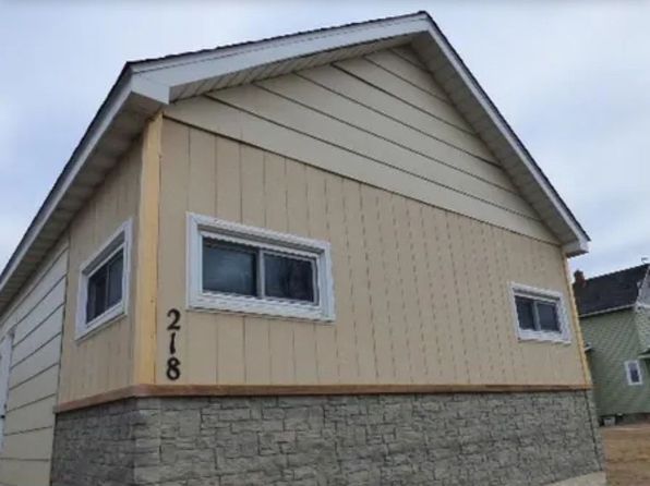 218 6th St SW