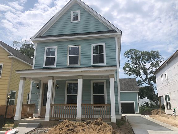 3rd image of 1150 Oak Bluff Ave
