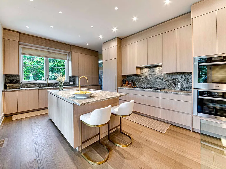Herb Ct — Photo 10