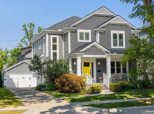 1800 Henrietta St, Birmingham, MI 48009