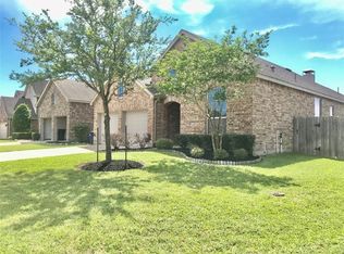 601 Kendal Ln, League City, TX 77573