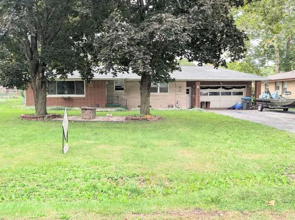 301 N Hawthorne Ave, East Peoria, IL 61611
