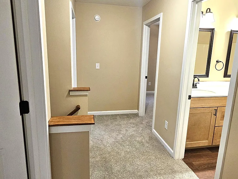 10279 Rosewood Ct — Photo 20