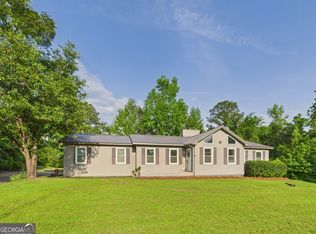 121 Girl Scout Rd, Lizella, GA 31052