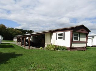 6 Cedar St, Colebrook, NH 03576