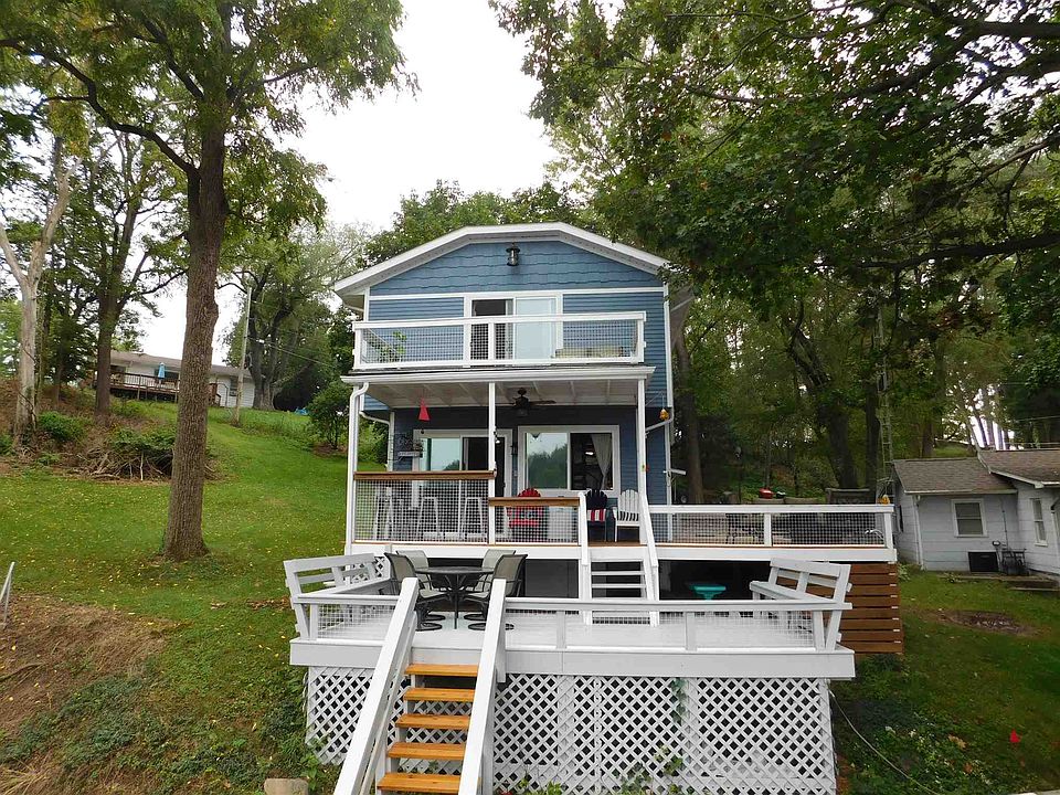 1st image of 12425 W Poplar Hill Dr