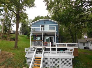 12425 W Poplar Hill Dr, Monticello, IN 47960