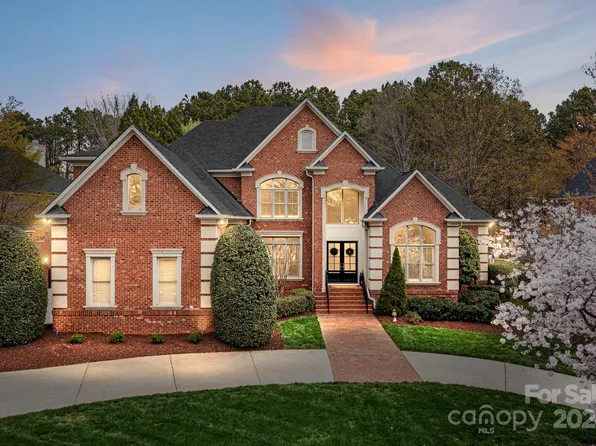 10608 Flennigan Way, Charlotte, NC 28277