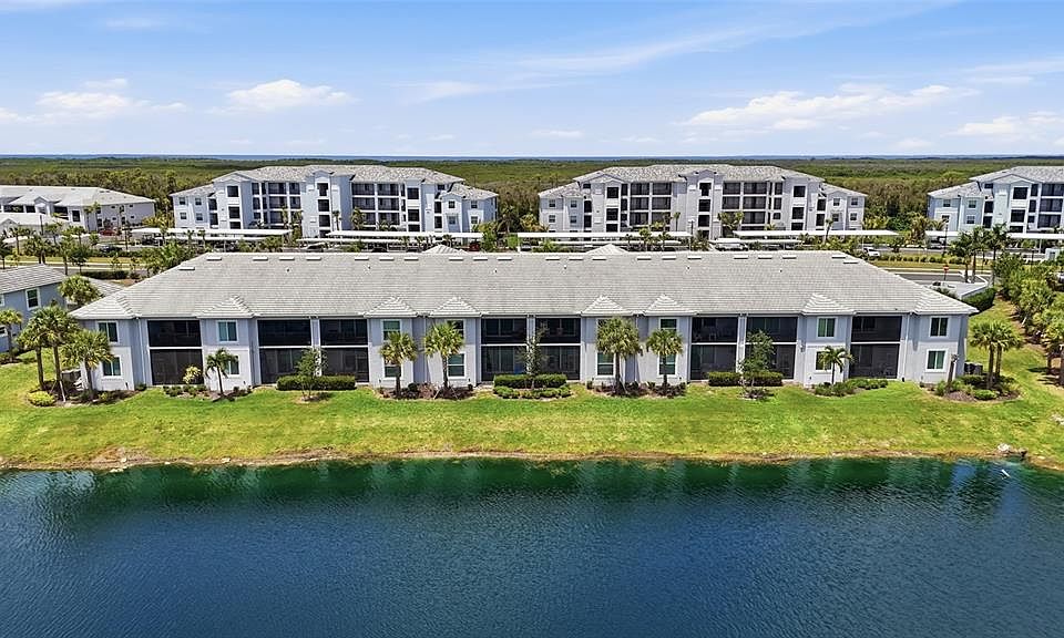 1st image of 14184 HERITAGE LANDING BOULEVARD #525