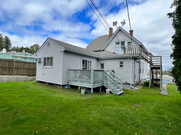6 Warden St, Worcester, MA 01604