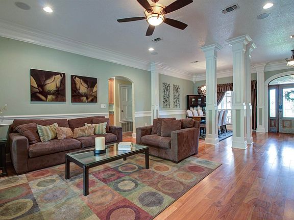 4th image of 13306 Tiara Dr