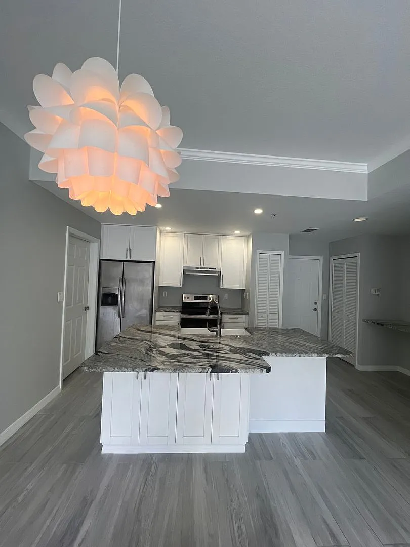 700 S Harbour Island Blvd — Photo 1