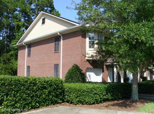 1527 Landau Rd, Jacksonville, FL 32225