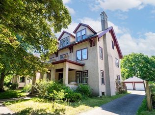 35 Spruceland Ave, Springfield, MA 01108