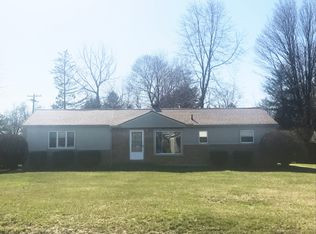 17380 Bak Rd, Van Buren Township, MI 48111