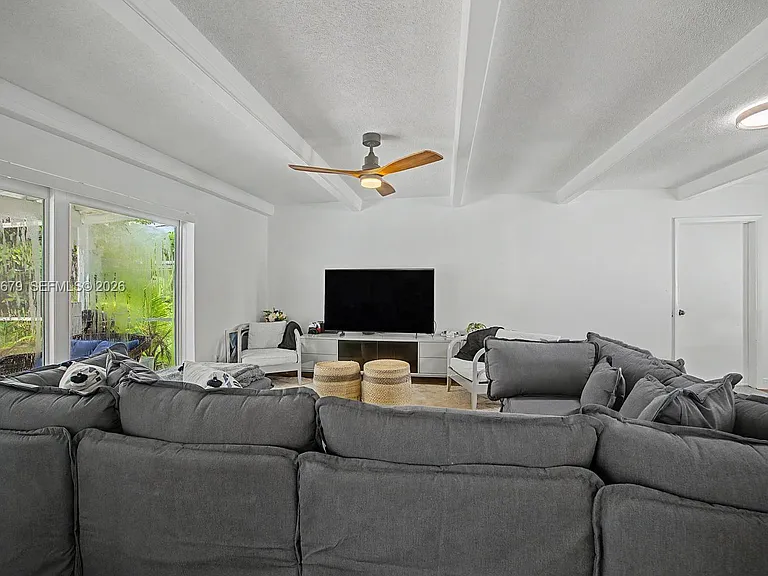 7100 SW 119th St — Photo 13