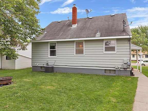 5th image of 233 26th Ave N