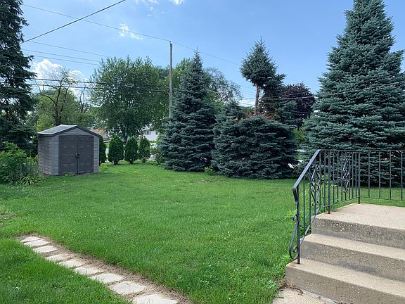 3rd image of 8406 Kennedy Ave
