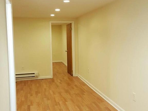 5th image of 6212 Torresdale Ave
