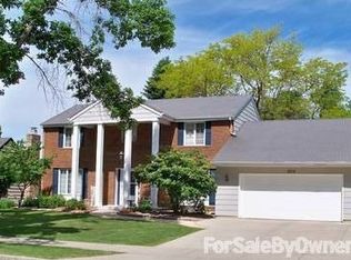 1804 E Arrowhead Pass, Sioux Falls, SD 57103