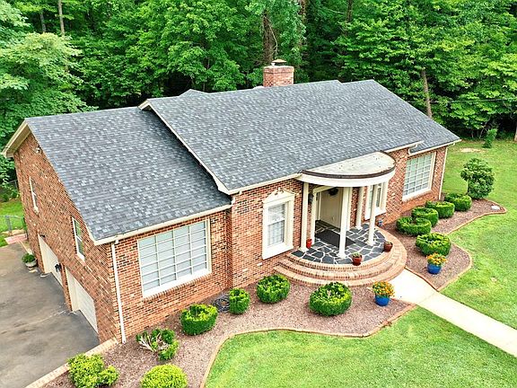 3rd image of 333 Chadwyck Dr