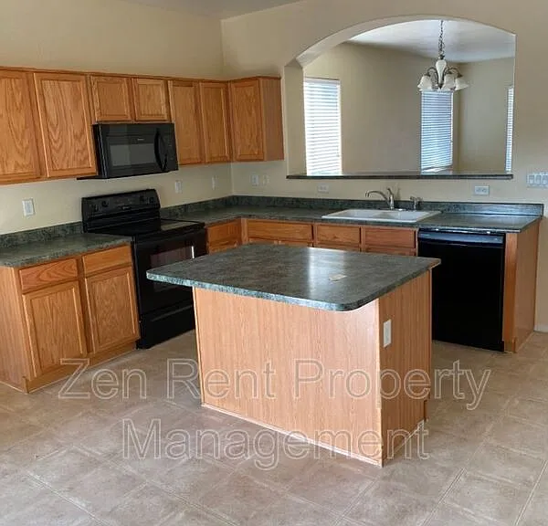 4569 E Sundance Ave — Photo 6