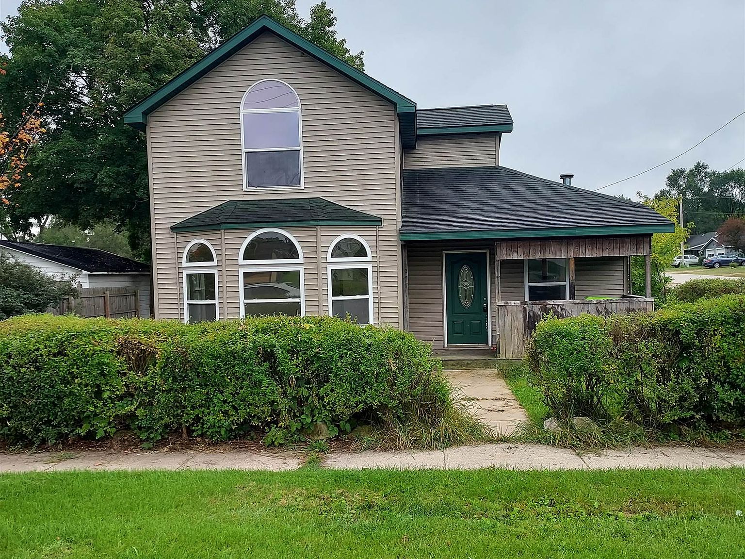 287 W Illinois St, Farwell, MI 48622 Zillow