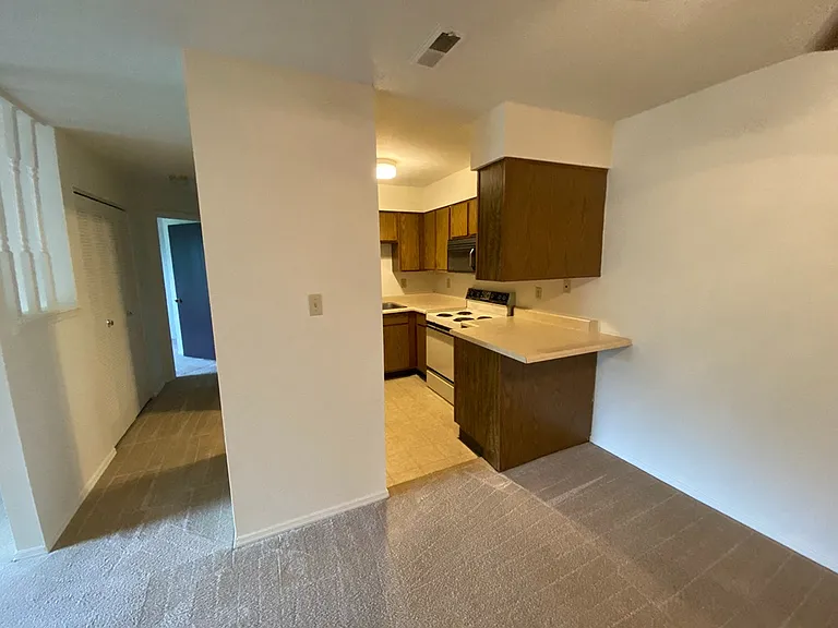 Summit Pointe — Photo 17