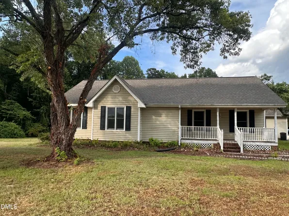 509 Homestead Ln, Angier, NC 27501