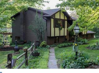 306 Mountz Rd, Morgantown, PA 19543