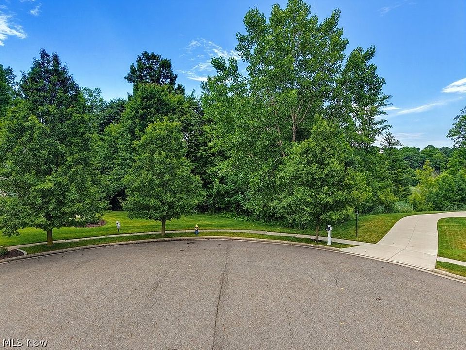 1st image of 389 Opal Ct