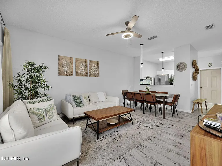 862 Southern Creek Dr — Photo 13