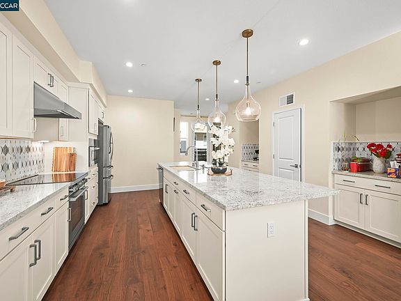 5th image of 1212 Azure Ct