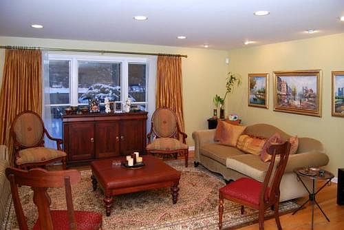 2nd image of 353 Anjou Dr