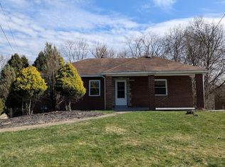 5850 Heberton Dr, Verona, PA 15147