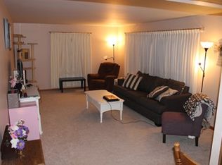 704 E Minnesota Ave, George, IA 51237