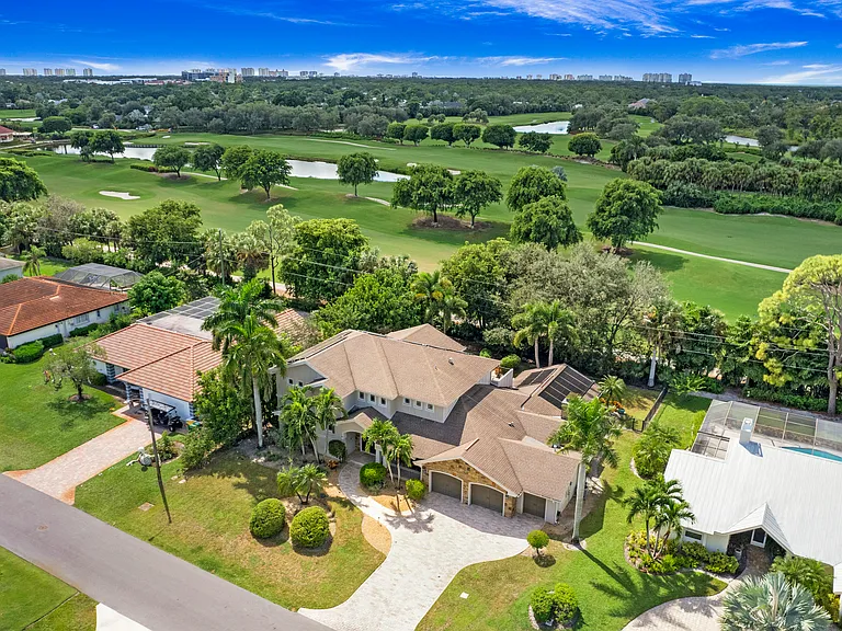 445 Palm River Blvd — Photo 25