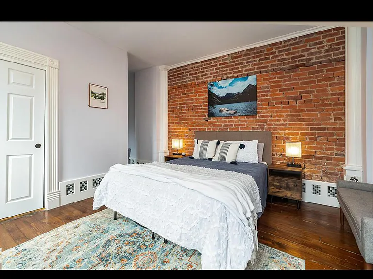 383 King Ave — Photo 14