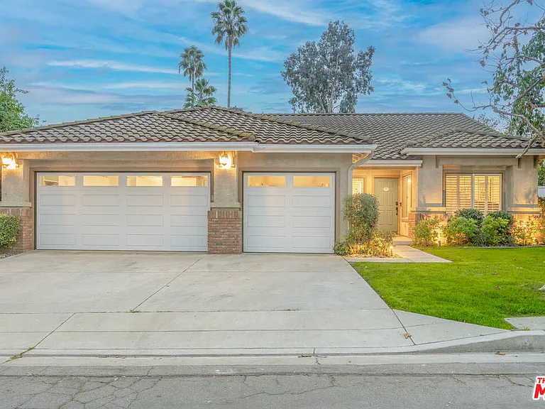 1220 Dincara Rd — Photo 12