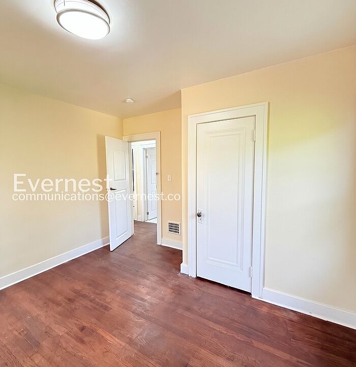 15093 Petoskey Ave, photo 15